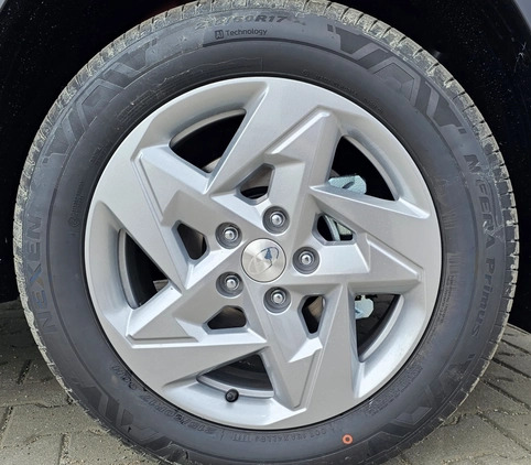 Hyundai Kona cena 129999 przebieg: 4, rok produkcji 2023 z Koziegłowy małe 137